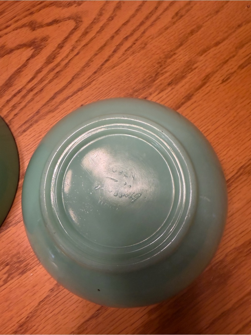 Fire King Jadeite Green Mixing Bowl with 2 SMaLL Bowls/ Bundle of 3. - Picture 8 of 8